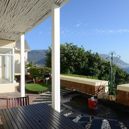 Apartamento A Whale Of A Time Fish Hoek Exterior foto