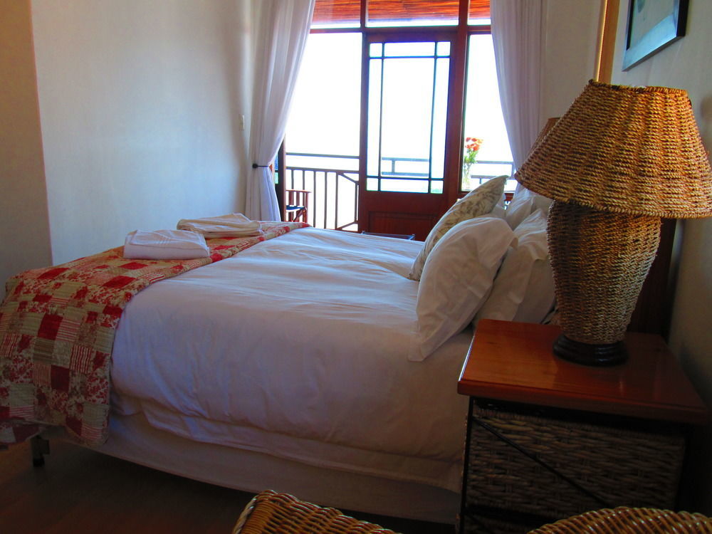 Apartamento A Whale Of A Time Fish Hoek Exterior foto